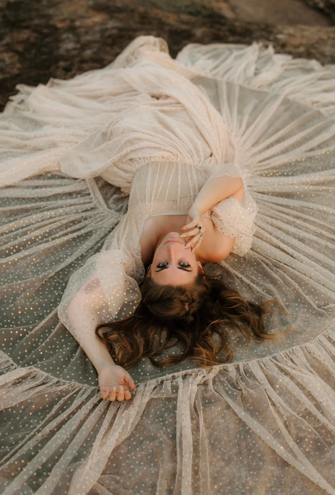 Claire (Beige & Gold) - Rental