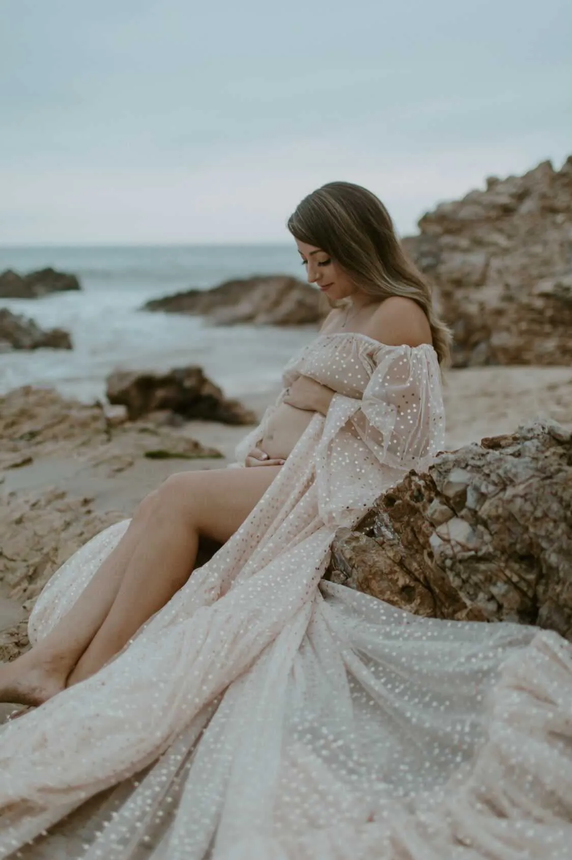 Claire (Beige & Gold) - Rental