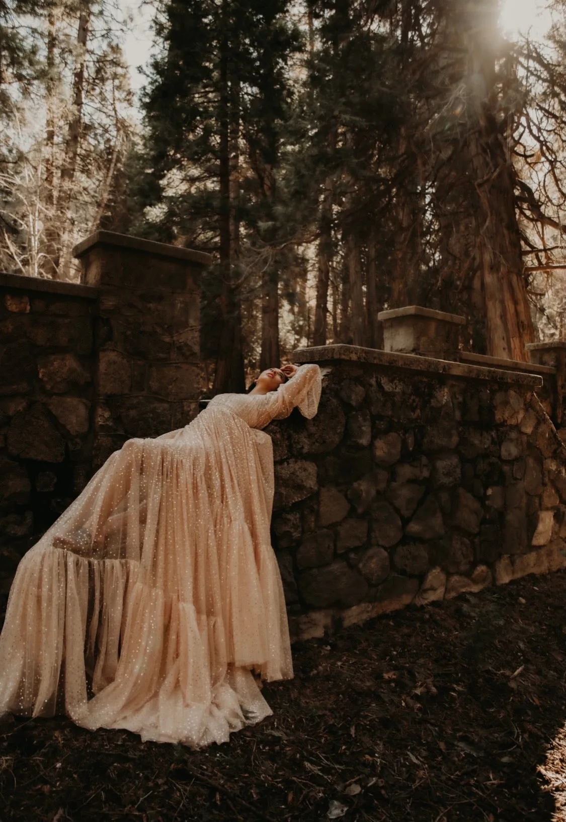 Claire (Beige & Gold) - Rental