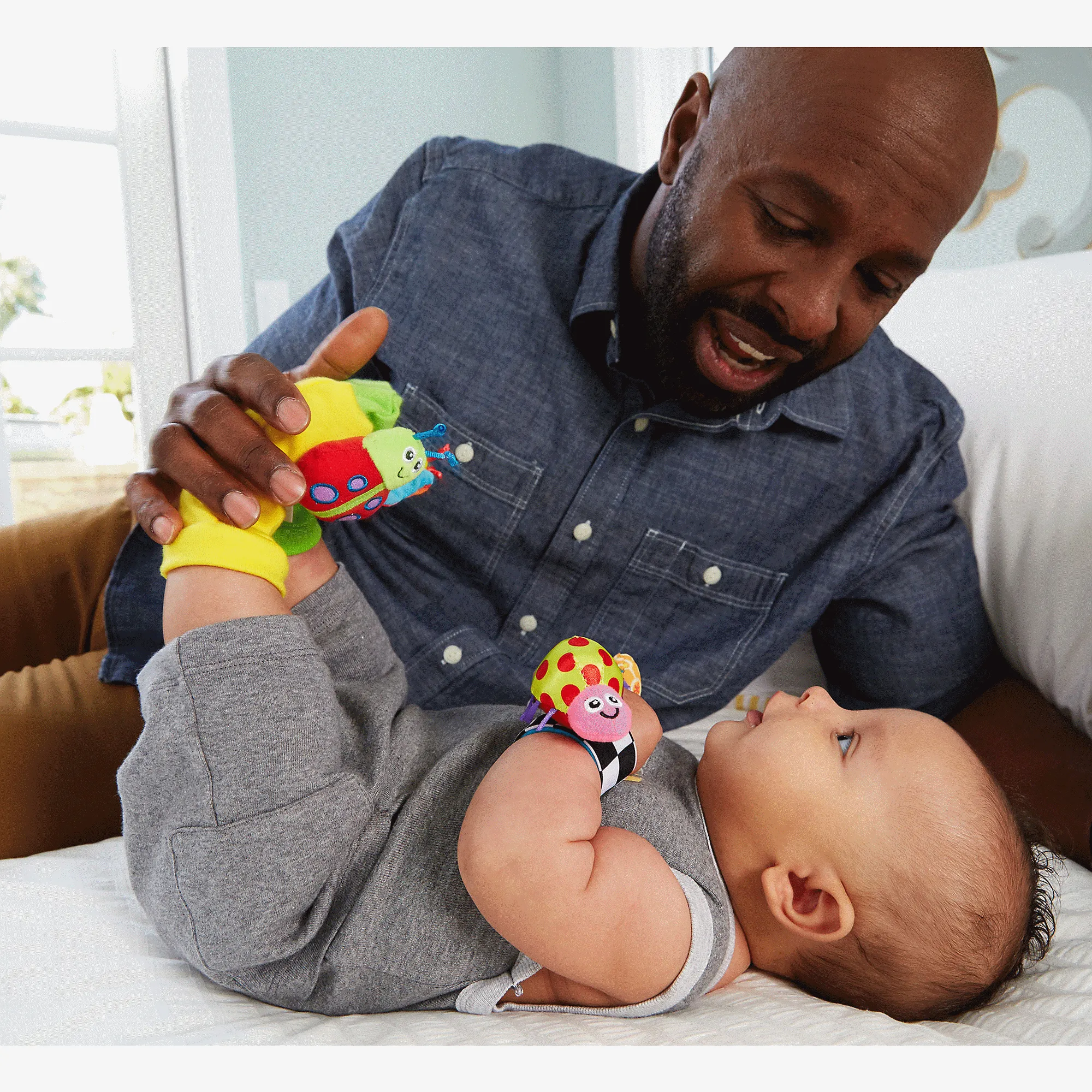Lamaze-Gardenbug Foot Finder & Wrist Rattle Set